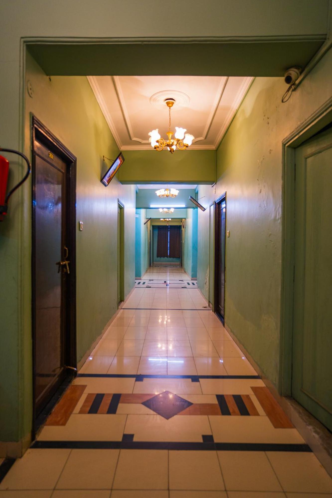 Hotel Girdhar Mahal Indore Luaran gambar