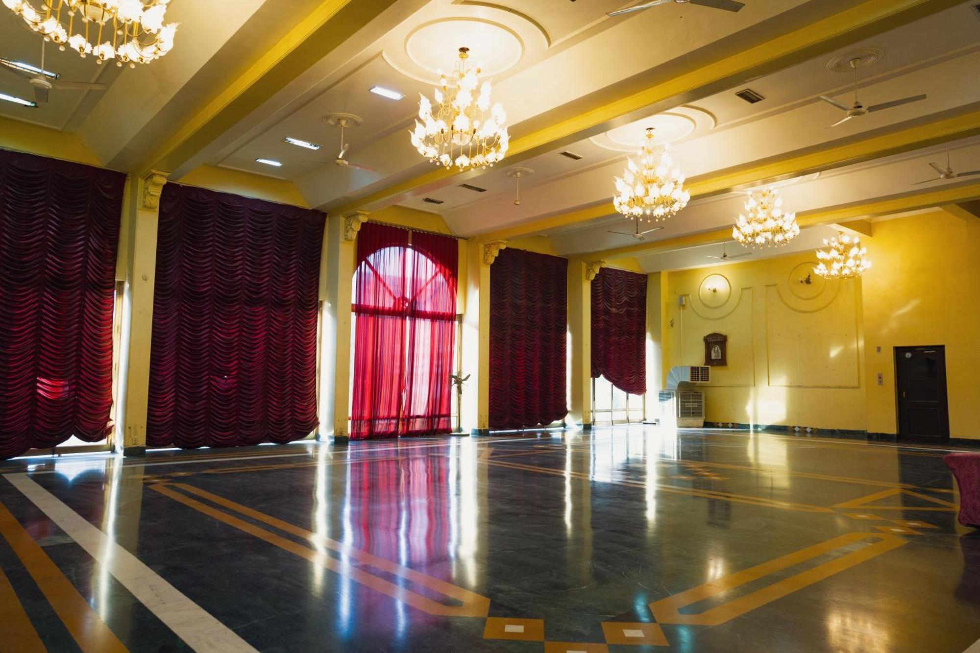 Hotel Girdhar Mahal Indore Luaran gambar