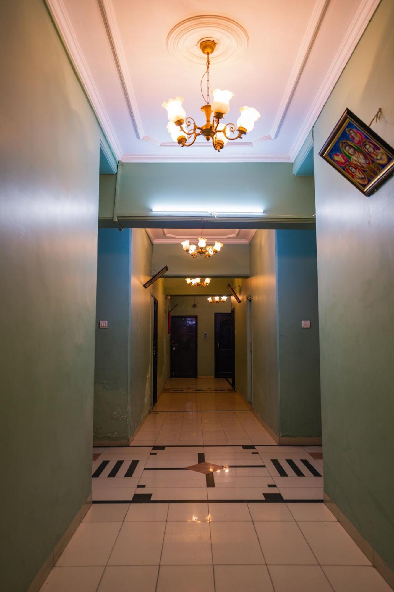 Hotel Girdhar Mahal Indore Luaran gambar