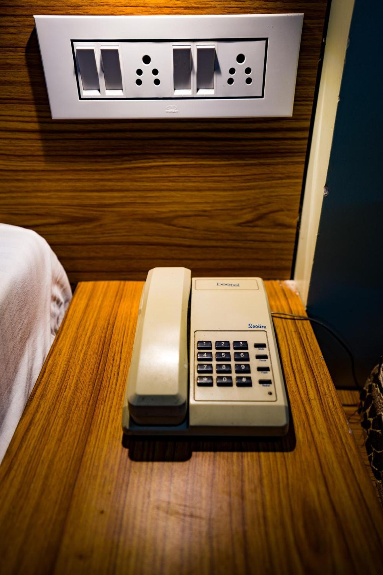 Hotel Girdhar Mahal Indore Luaran gambar