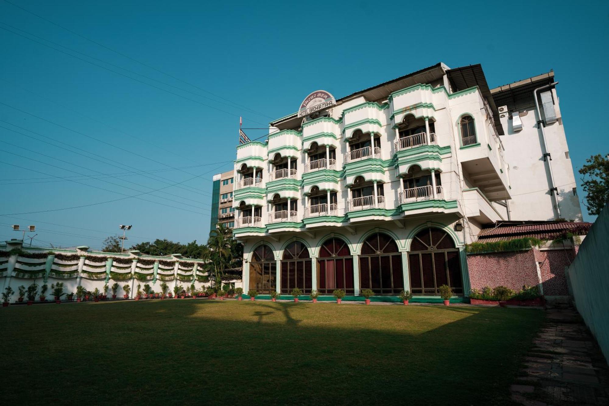 Hotel Girdhar Mahal Indore Luaran gambar